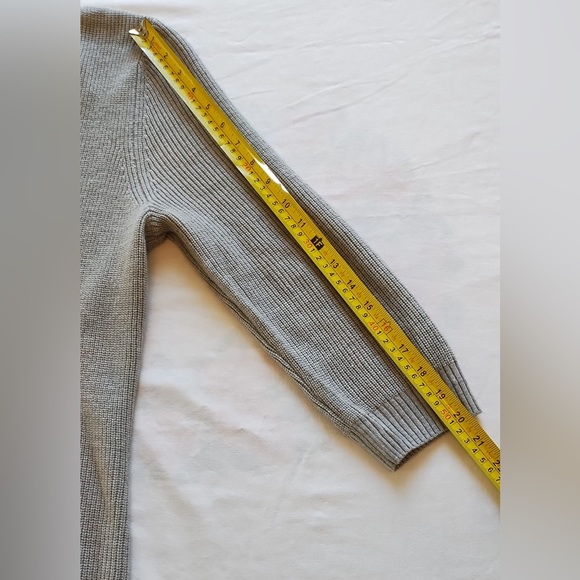 Soho NY&C Sweater Shirt Top Blouse Size Medium Women’s back tie Top NWT - Picture 9 of 11